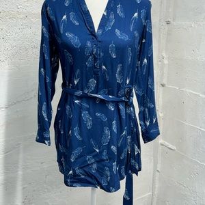 Banana Republic Blue Feather Print Tunic